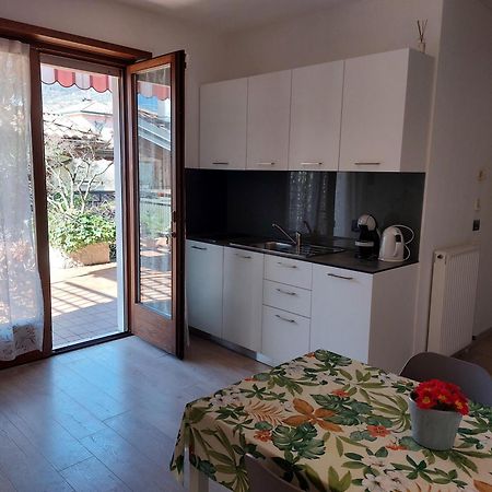 Appartamento La Terrazza Arco Exteriör bild