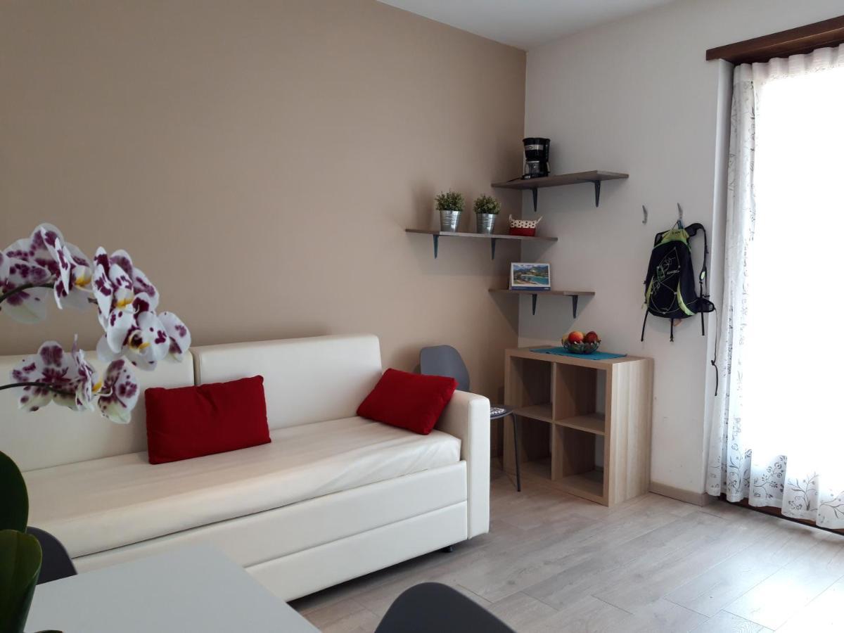 Appartamento La Terrazza Arco Exteriör bild