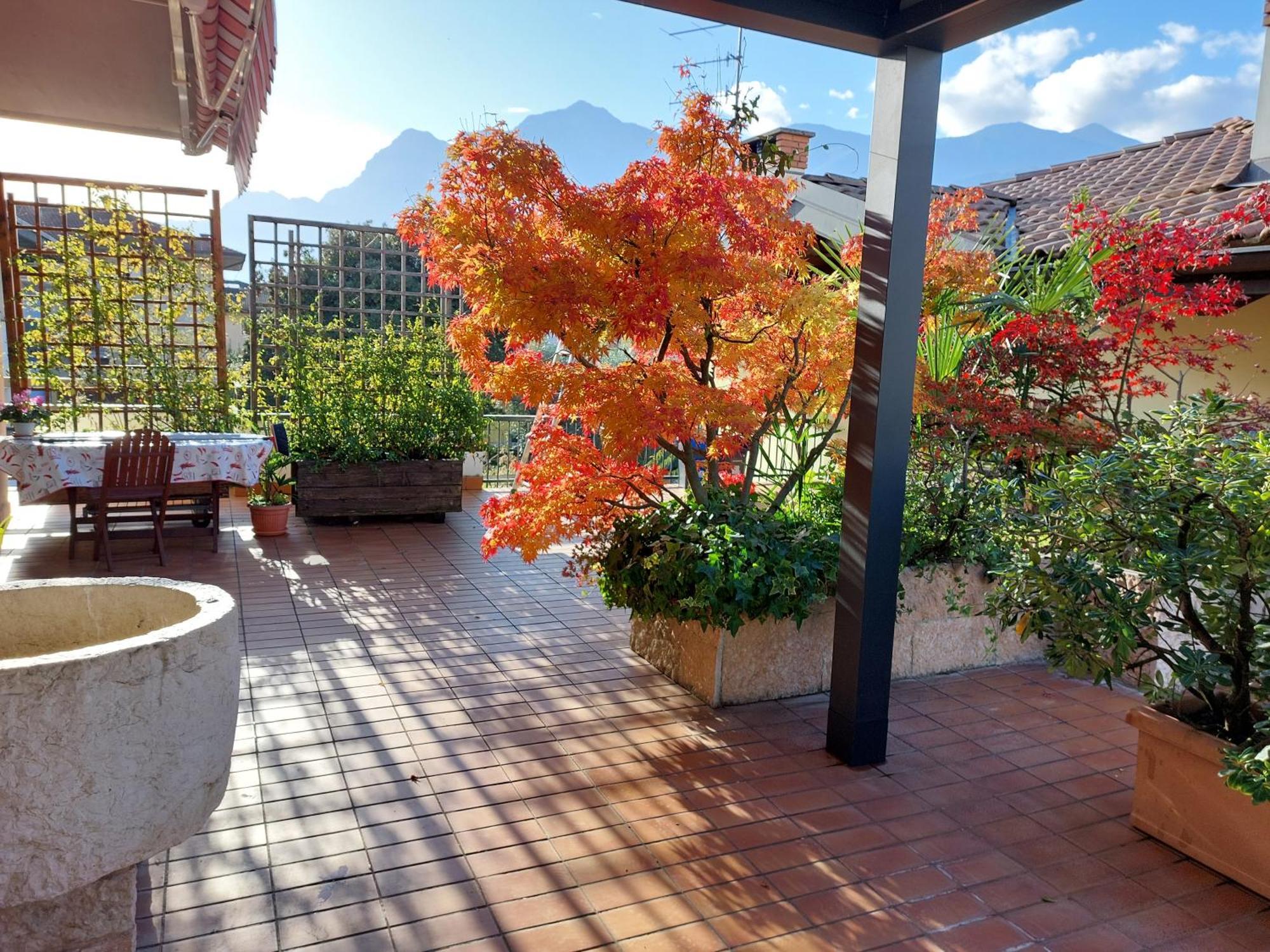 Appartamento La Terrazza Arco Exteriör bild