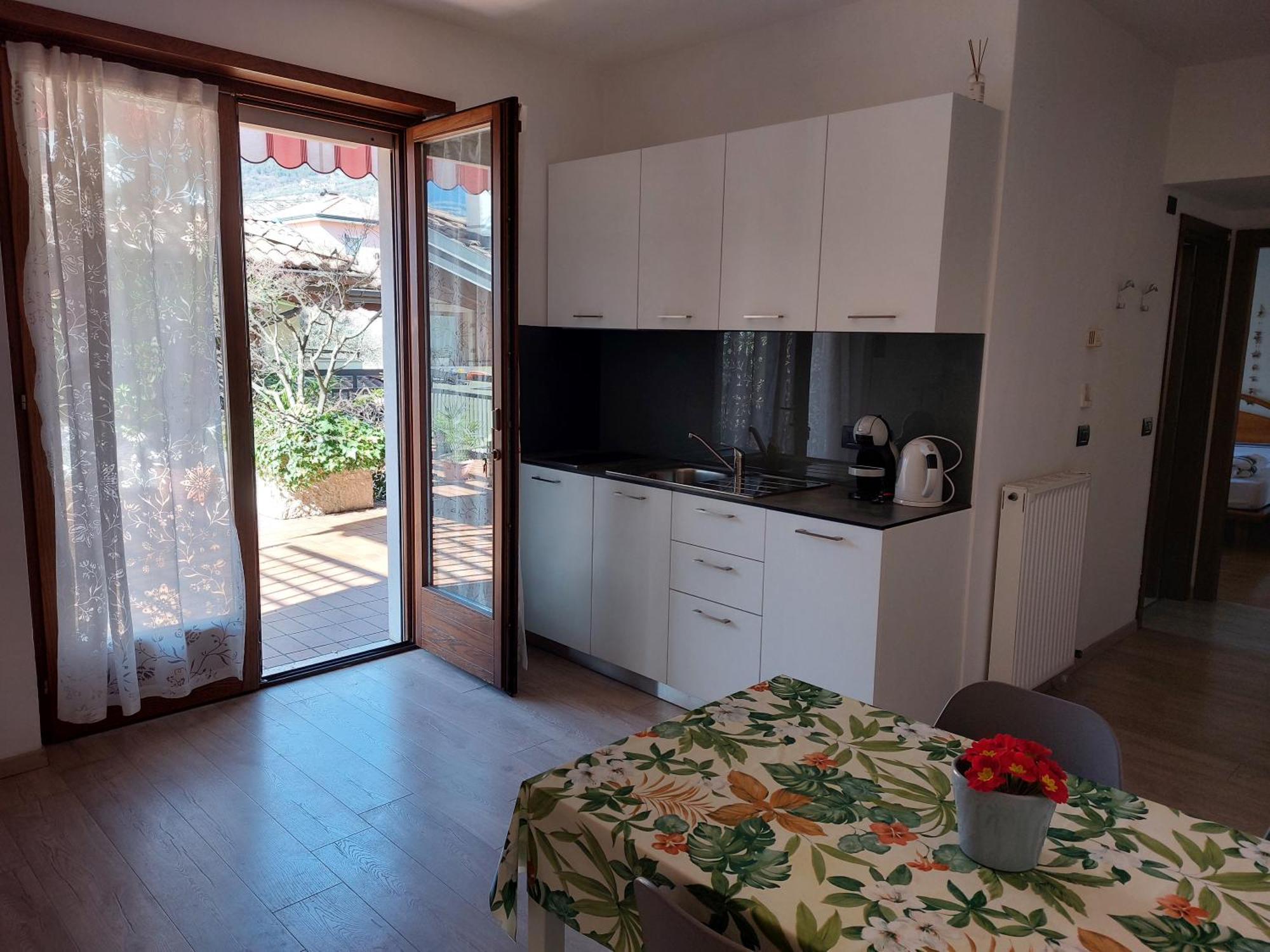 Appartamento La Terrazza Arco Exteriör bild